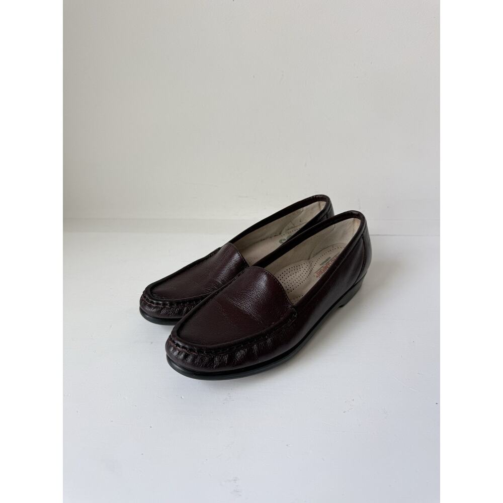 SAS Tripad Slip On Leather Loafer Comfort Shoes Womens Sz 8 Burgundy Brown USA